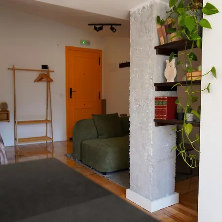 La Fontina De Gascona Апартаменти